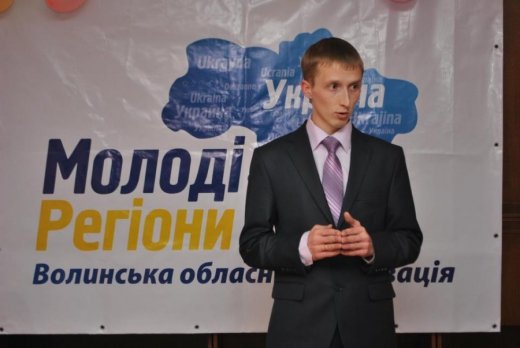 Петро Сосницький: Політики мають вести людей за собою