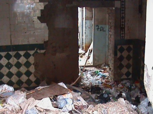 Екзклюзивна екскурсія «Королівством кривих дзеркал» древнього Лучеська!