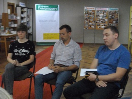 На тренінгу в Луцьку навчали самореалізації