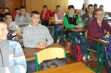 Молоді регіони: Якщо у гості – то не з пустими руками!