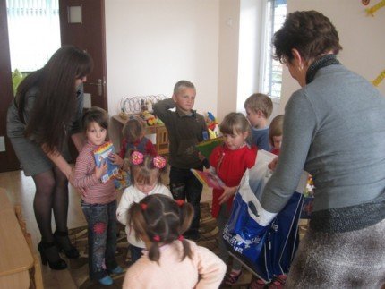 «Зроби добро, подаруй книжку», переконують «Молоді регіони»