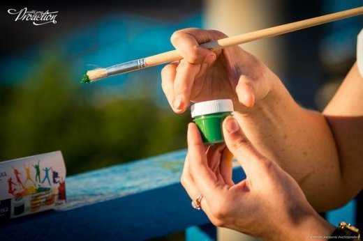 Як луцький міст став синьо-жовтим