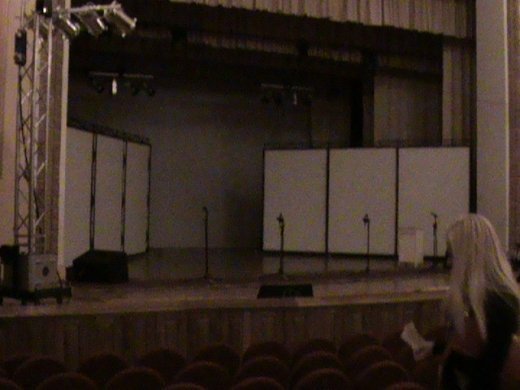 Мистецький мат-обстріл! - вистава Подерв’янського у Луцьку