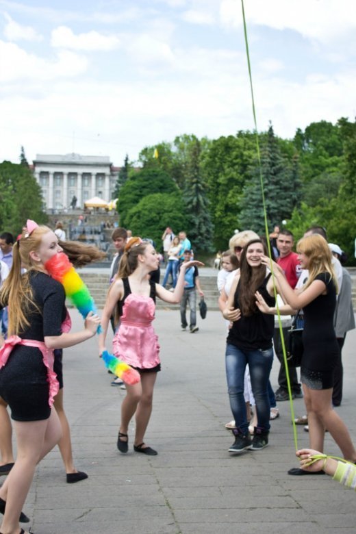 Проспект розваг у Луцьку