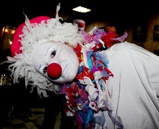 «День сміху» - в країні сміху або «День дурня»!