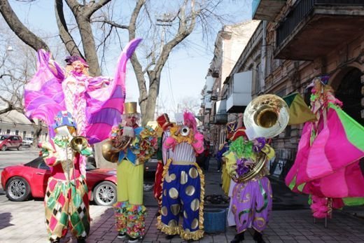 «День сміху» - в країні сміху або «День дурня»!