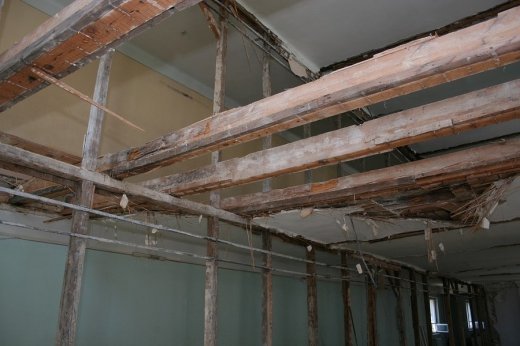 Фоторепортаж із закинутої будівлі Луцька