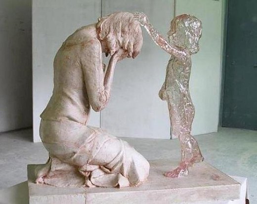 Два пам’ятники ненародженим дітям