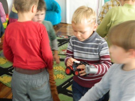 Продовжується благодійна акція «Ранок з «Молодими регіонами»