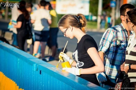 Як луцький міст став синьо-жовтим