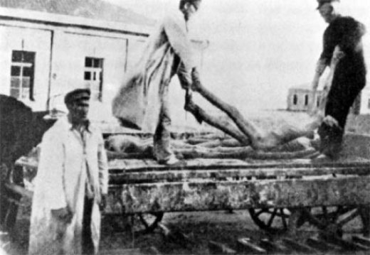 Пам'ятаймо! Не забудьмо! Шануймо!