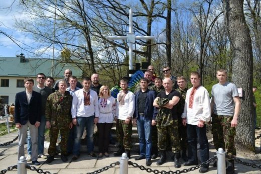 Волинські революціонери вшанували Героїв УПА. ФОТО