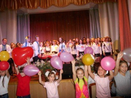 «Молоді регіони» у Володимирі-Волинському вітали гімназію з ювілеєм!