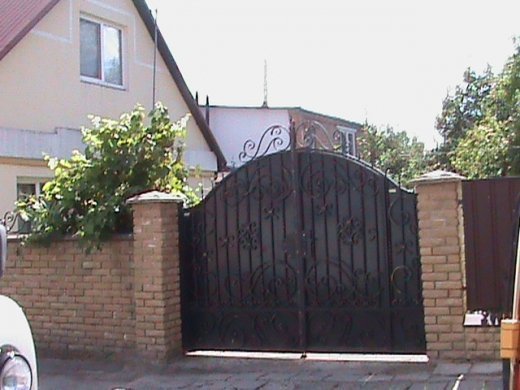 «Хрестовий похід» по «зниклим» дитсадкам міста! Маразм та самоуправство міської влади Луцька!  Частина 2.