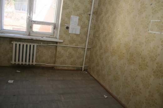 Фоторепортаж із закинутої будівлі Луцька